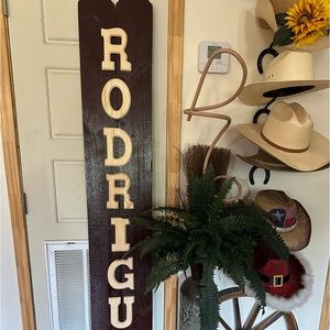 Meet your Posher, Alma